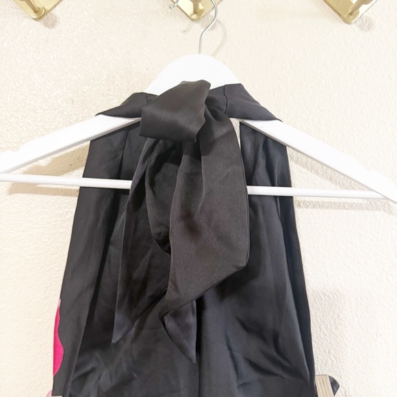 Show Me Your Mumu Jasmine Tie Mini Dress in
Iris Luxe Satin Graphic Floral XS - Picture 9 of 10